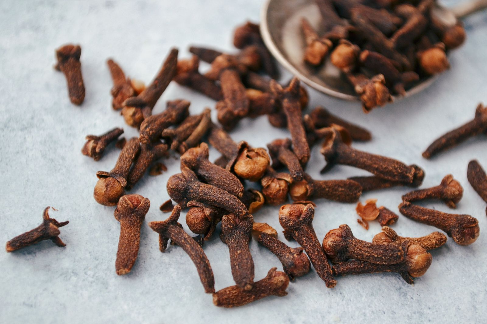 Whole Cloves to Ground Cloves: How Much to Use and How to Grind Them